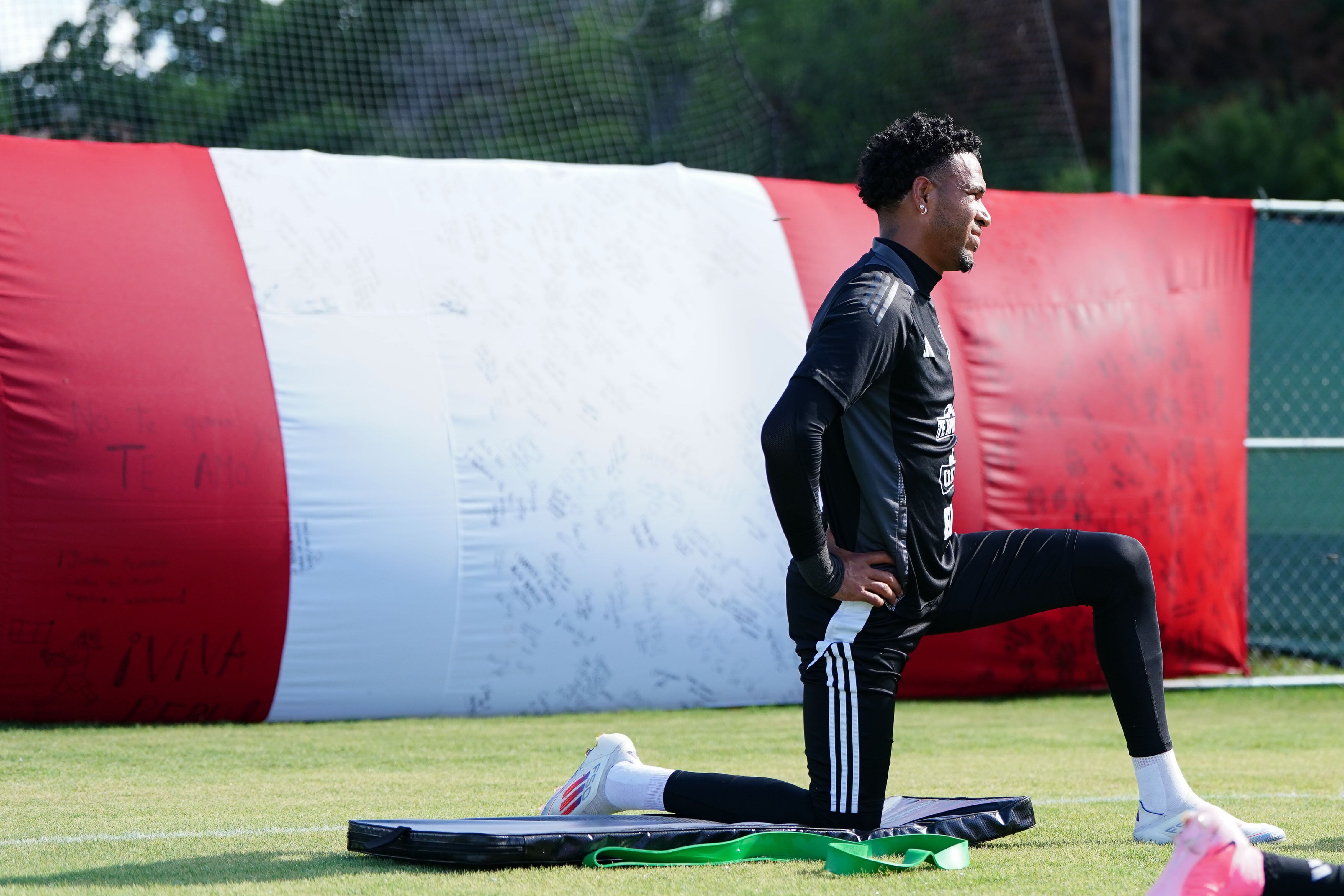 La Selección Peruana llevó a cabo su primer entrenamiento en Dallas antes de su debut en la Copa América 2024. (Foto: Bicolor).