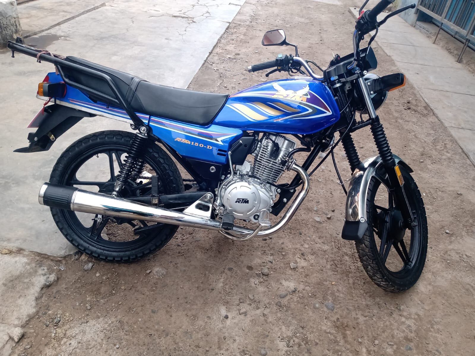 Esta es la moto que se llevaron los delincuentes.