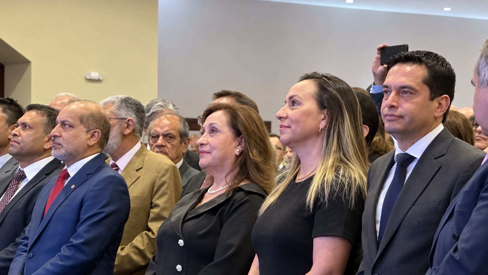 Dina Boluarte reapareció en evento de la Embajada de China en el Perú.