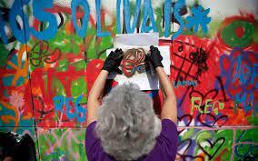 El arte ayuda mucho a las personas.