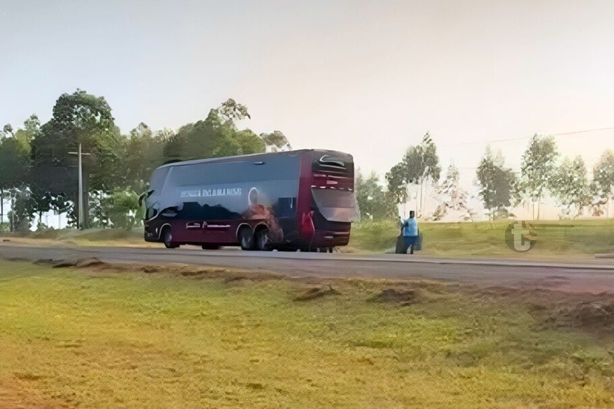Bus que trasladaba a club 2 de Mayo sufrió desperfecto (Foto: @abccolor)