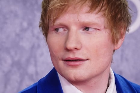 Ed Sheeran está en terapia por pensamientos suicidas: las tragedias que agudizaron su depresión