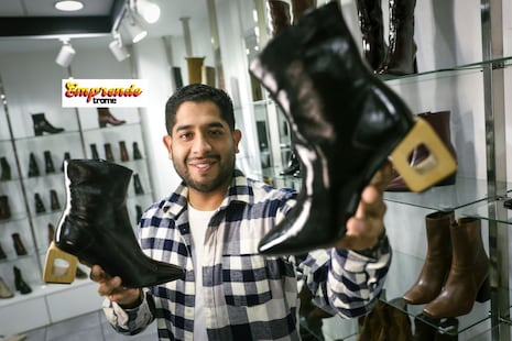 Ignatta: El ingeniero que creció entre cueros y hoy luce sus zapatos en pasarelas internacionales