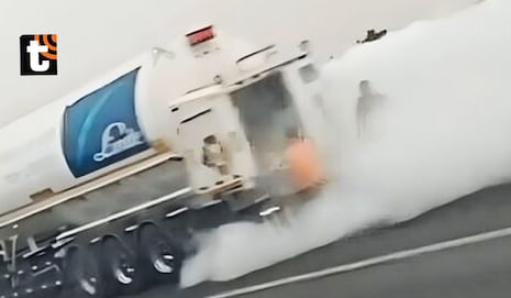 ¡Pánico en la Panamericana Sur! Deflagración de gas en camión cisterna desata emergencia en Lurín