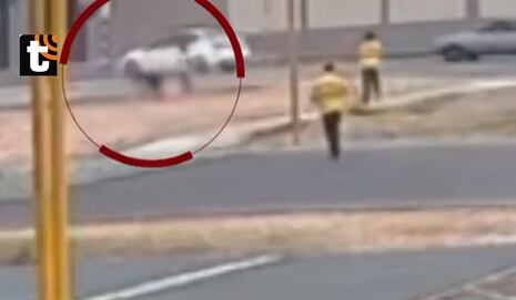 ¡Tragedia en Surco! Video muestra cómo adolescente de 13 años es arrollada por una moto en la Vía Expresa...