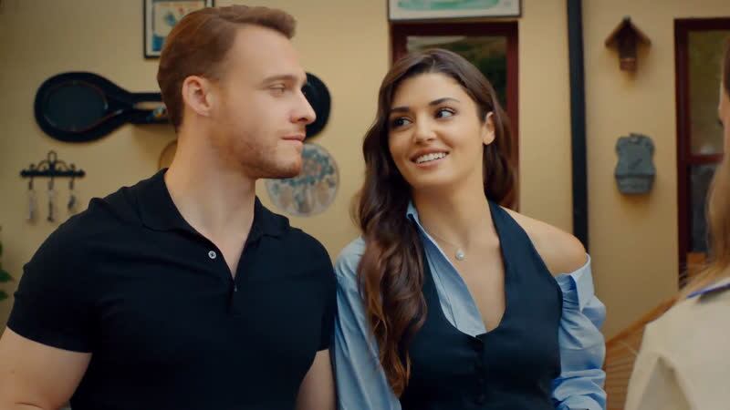 “Sen Çal Kapımı”, nombre original de la telenovela turca, se emite cada semana en España a través de Telecinco. (Foto: MF Yapim)