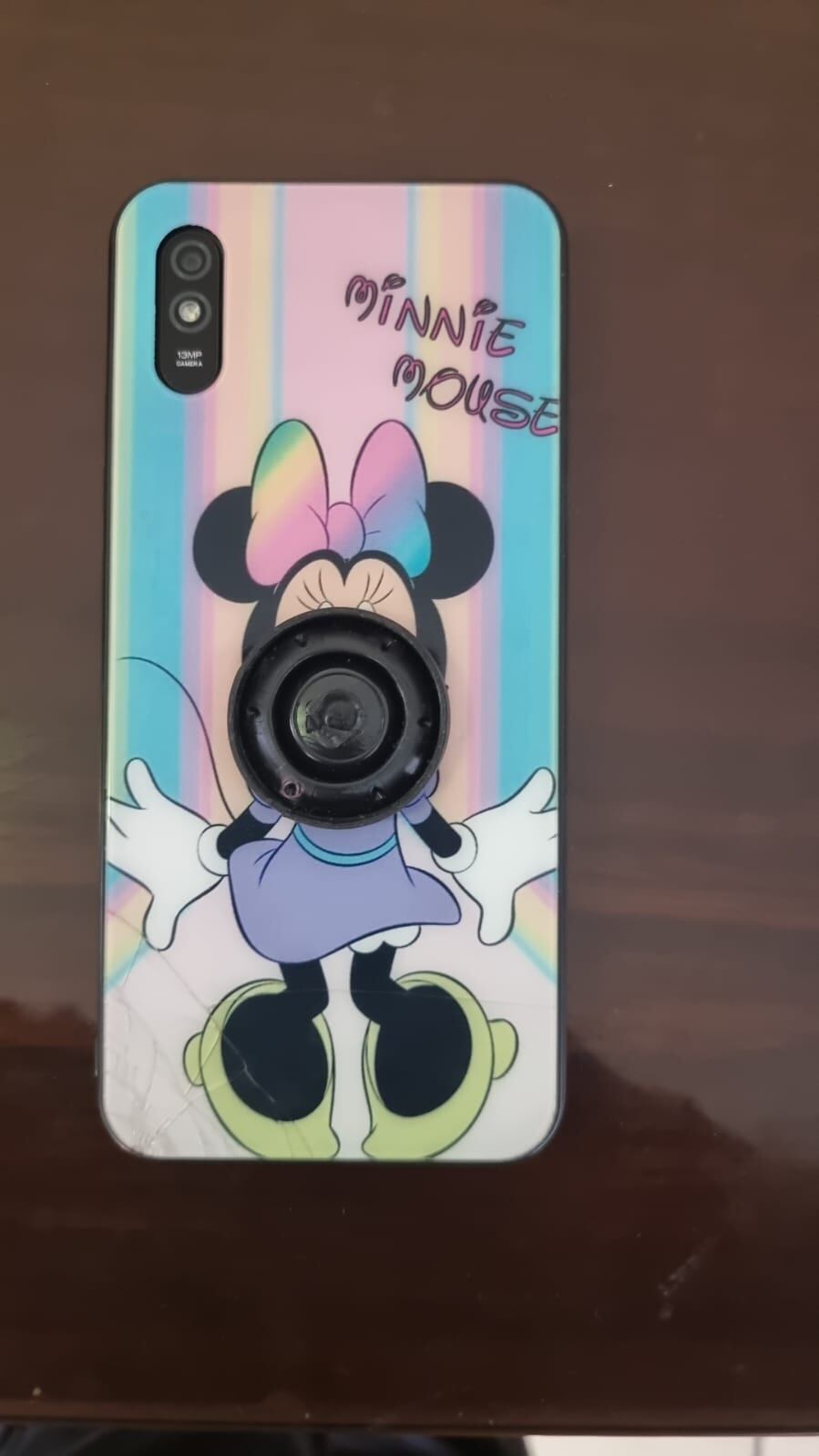 Policías del Escuadrón de Emergencia Este 1 rescataron a un presunto ladrón retenido por vecinos.