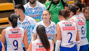Voleibolista relató cómo fue charla técnica de Natalia Málaga: “Nos mandó a la mie..., algunas se sintieron mal”
