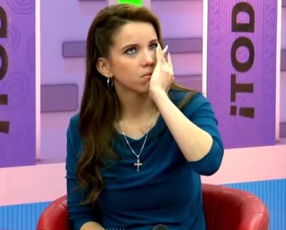 Greissy Ortega llora al conocer lo que piensa su hija mayor