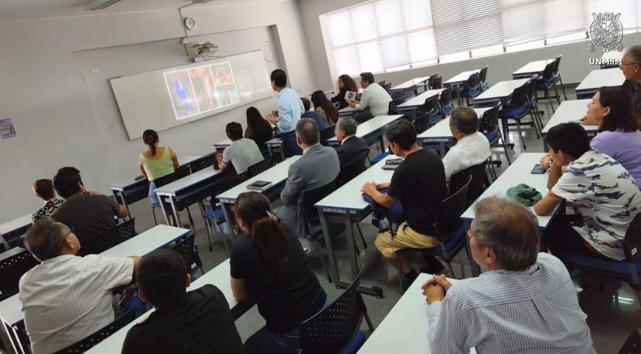 Decana de América en la vanguardia de la educación.