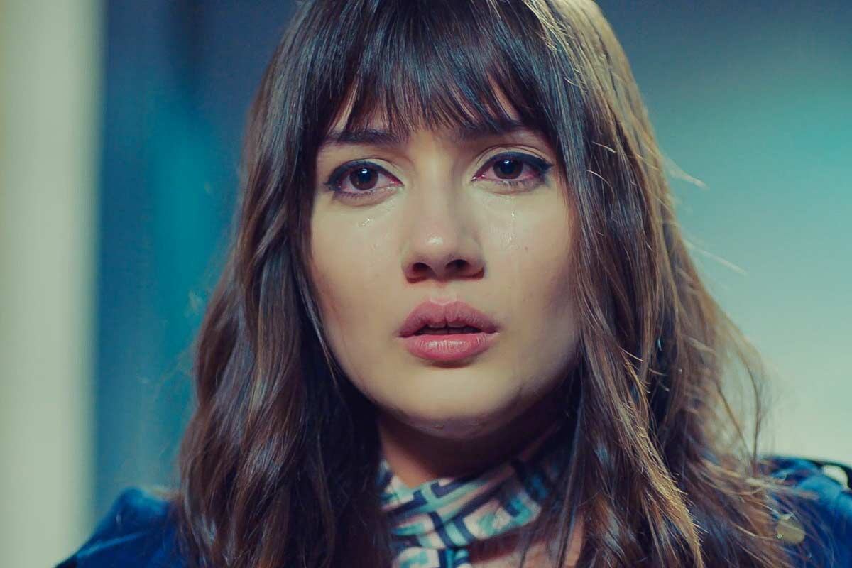 Zeynep ya no desea casarse con Dündar (Foto: Med Yapim)