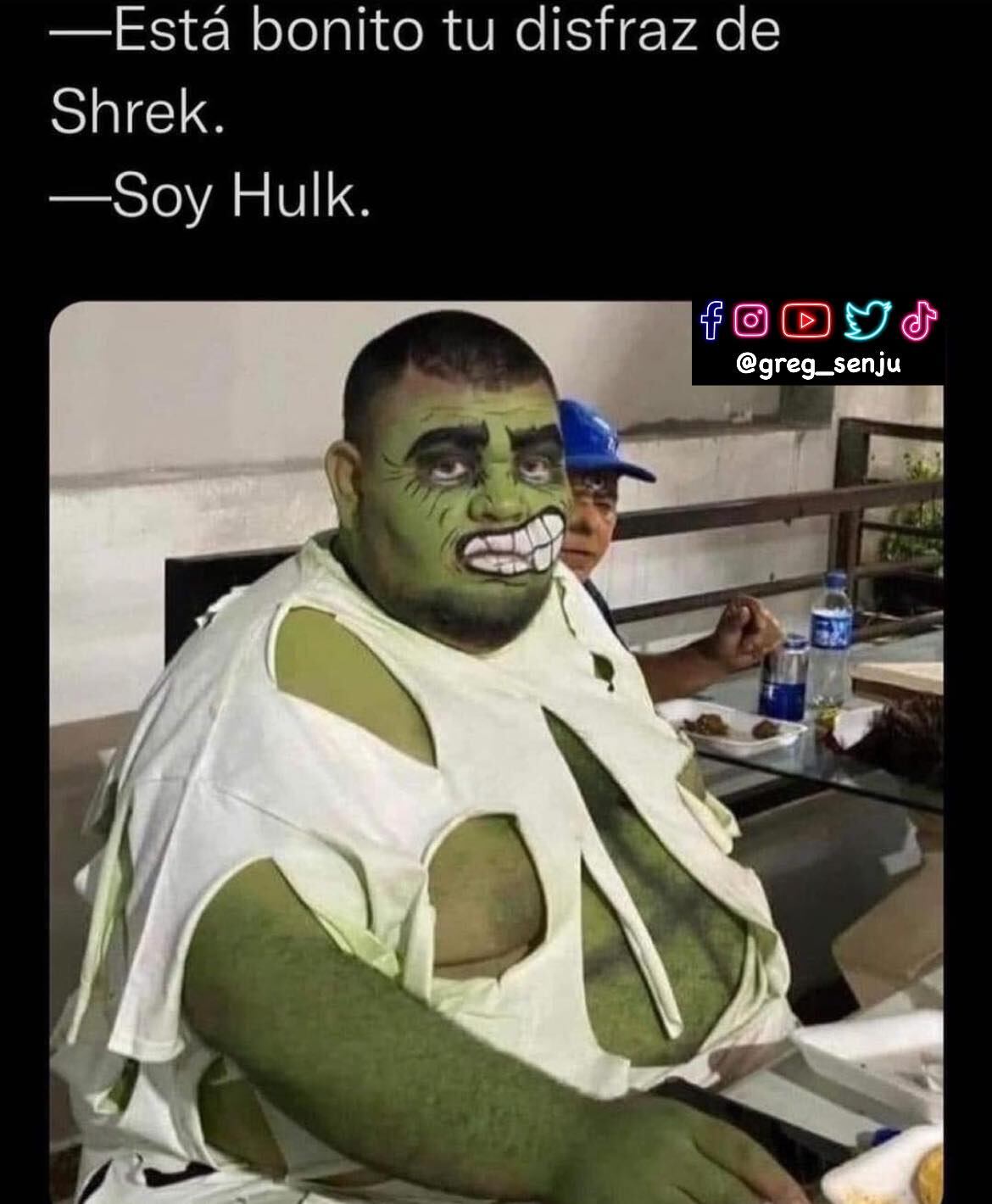 Usuarios de redes sociales no paran de reír con los memes de la Noche de Brujas (Foto: Facebook)