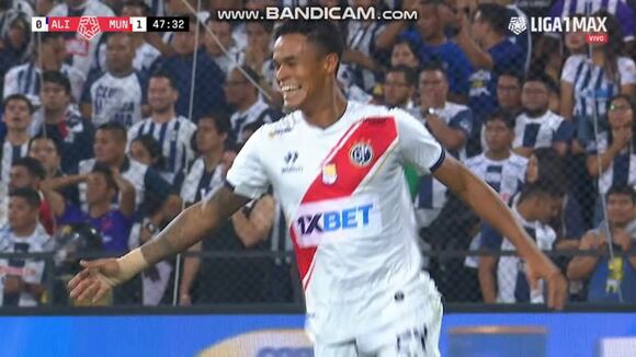 Christopher Olivares anotó el 1-0 de Deportivo Municipal vs. Alianza Lima. (Video: Liga 1 Max)