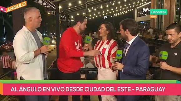 Larissa Riquelme estuvo con panelistas de Al Ángulo (Video: Movistar)