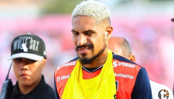 Paolo Guerrero cometió falta ante 'Chicho' Salas y el club (Video: L1 MAX)