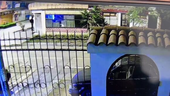 TROME | Ladrón se llevó laptop de casa de familia de Lapadula. Video: José Yucra