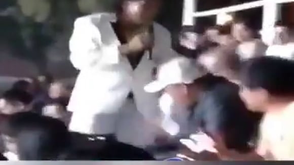 TROME - Cachay sufre brutal agresión durante show en Lambayeque