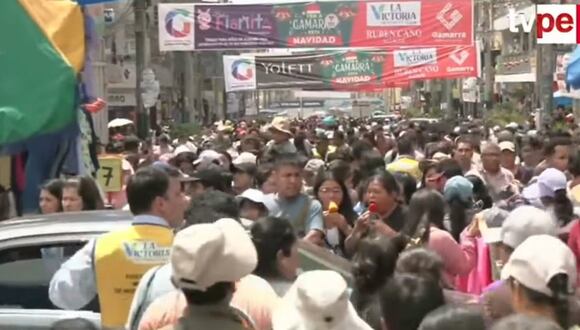 Gamarra vive caos vehicular y peatonal durante inicio de la campaña navideña