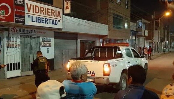 Trujillo: Extorsionadores lanzan explosivo a vidriería porque dueño no pagó 'cupo'.