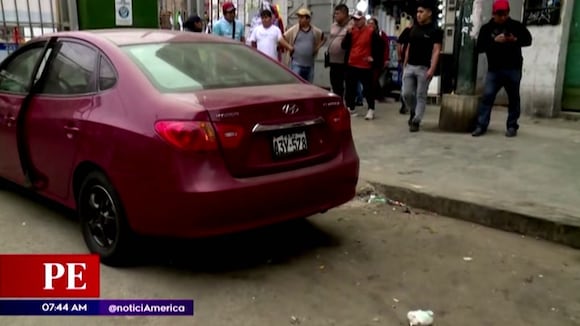 Ladrones clonaron placa de auto para cometer atraco en Gamarra