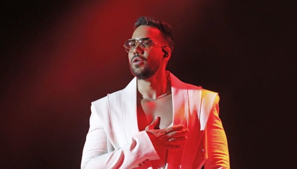 Arequipa: Fanáticas de Romeo Santos acampan en exteriores del Jardín dela Cerveza.