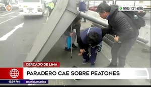 Cercado de Lima: Paradero se desprende y cae sobre peatones