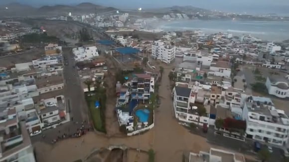 TROME - Vista aérea de Punta Hermosa