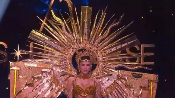 TROME - Miss Universo 2024: Tatiana Calmell deslumbró en traje típico en la gala premilinar del certamen de belleza