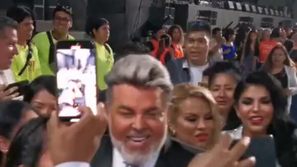 Chibolín en concierto de Luis Miguel