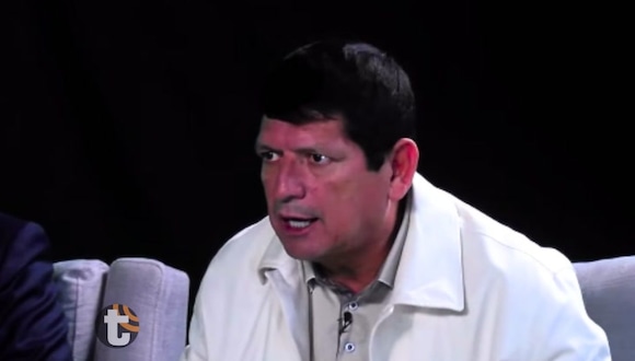 Agustín Lozano aclara polémica sobre ascenso de Juan Pablo II (Video: @Caminando)