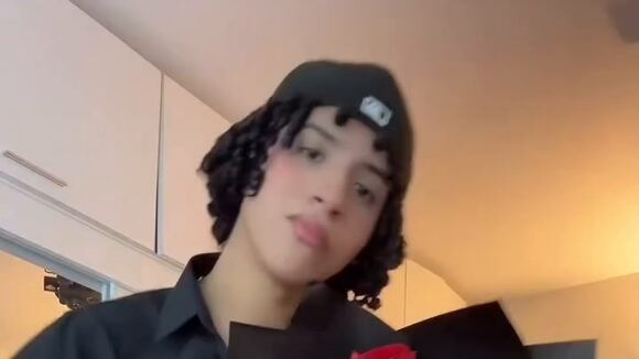 TROME - Valentino y su cambio de look tras declararse “hetero”