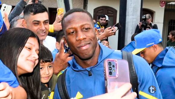 Luis Advíncula fue recibido así tras sumarse a pretemporada de Boca Juniors (Video: Canal N)