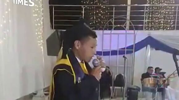 Bicampeón de Juegos Pamericanos llegó a la meta junto a su esposa en carrera profesional (@HuancaYorkTimes)