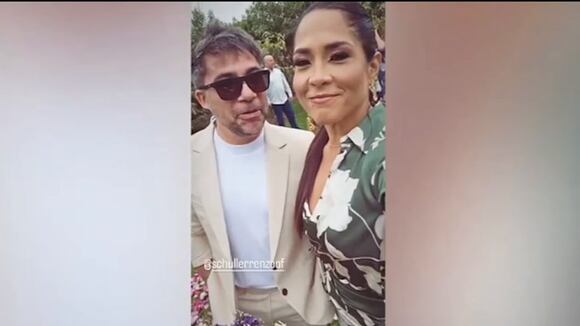 Katya Palma bromea con Patricia Portocarrero el día de su boda