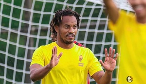 André Carrillo anotó gol en amistoso Al-Qadisiyah vs. Al-Rayyan en Países Bajos