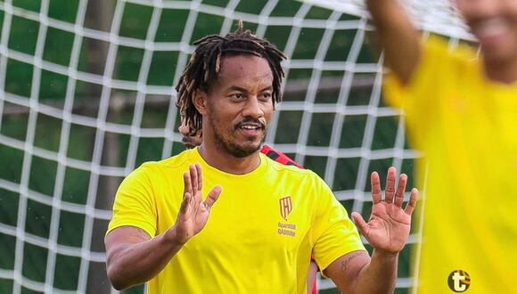 André Carrillo anota gol en amistoso de Al Qadisiyah en Países Bajos