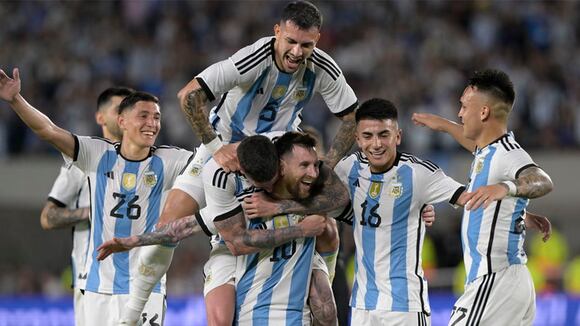 Con golazo de Lionel Messi, así se vivió la fiesta de Argentina en el Monumental