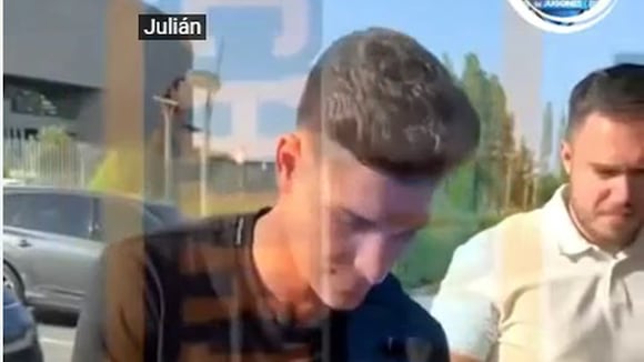 Julián Álvarez llegó a Madrid para pasar pruebas médicas en su nuevo club (@Atleti)