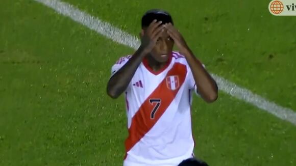 La atajada de Gallese y el contraataque de Perú vs. Paraguay. (Video: América TV)