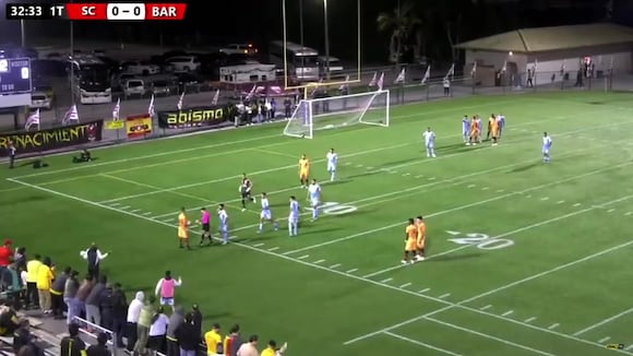 Santiago González vio la tarjeta roja en Sporting Cristal vs. Barcelona SC. (Video: Barcelona SC)