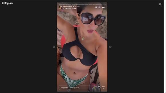 Melissa Paredes en bikini