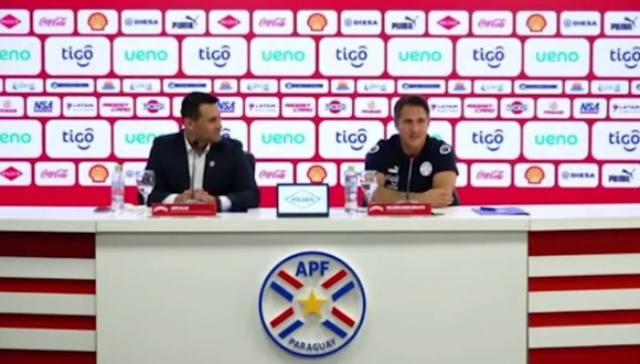 Técnico de Paraguay responde a Reynoso
