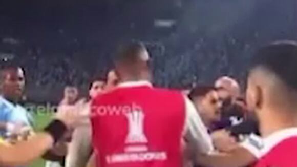 Trome | Salomón Rondón golpeó a Jorge Soto