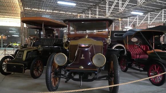 Autos antiguos del Museo Nicolini
