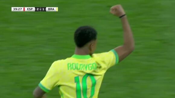 Gol de Rodrygo para el descuento de Brasil. (Video: STAR Plus)