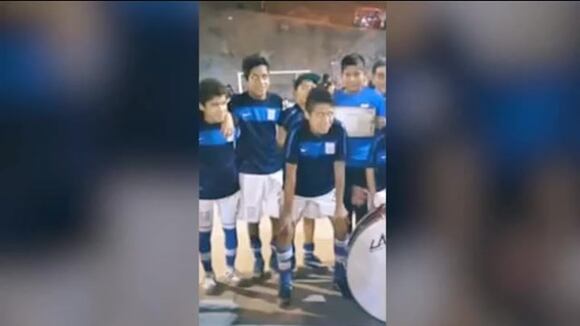 Joao Grimaldo hizo repaso de inicios en el fútbol hasta convocatoria (Video: TikTok)