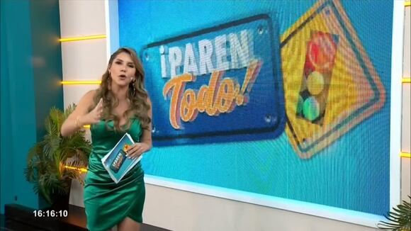 TROME - Alexandra Hörler ECHA FLORES a Jonathan Maicelo por operación de nariz