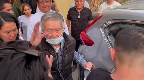 TROME | Salida de Alberto Fujimori (Video: Twitter)