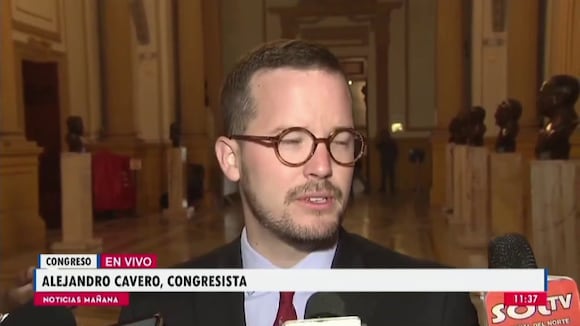 Congresistas reaccionan a vuelo de Eliane Karp