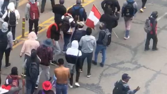 vándalos en Cusco 2